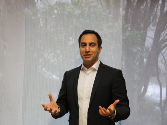 Sebastian Walker von SlidePresenter: Vom Solo-Gründer zu mehr als 20 Mitarbeitern Sebastian Walker von SlidePresenter: Vom Solo-Gründer zu mehr als 20 Mitarbeitern