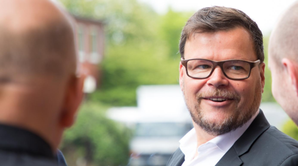 Andi Thümmler im Interview: “Mal einen großen Bembel vernichten”