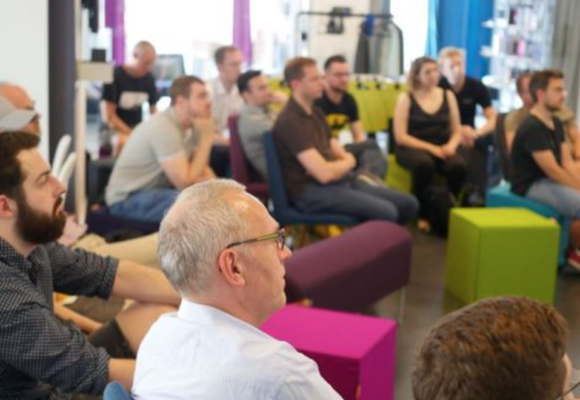 ONLINE: TechTalk #40 – Der Weg zur Remote-Firma ONLINE: TechTalk #40 – Der Weg zur Remote-Firma
