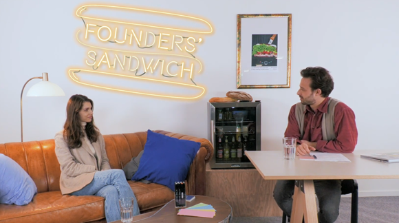 Founders’ Sandwich Episode 3 mit Maria Möller von talking hands Flip Books